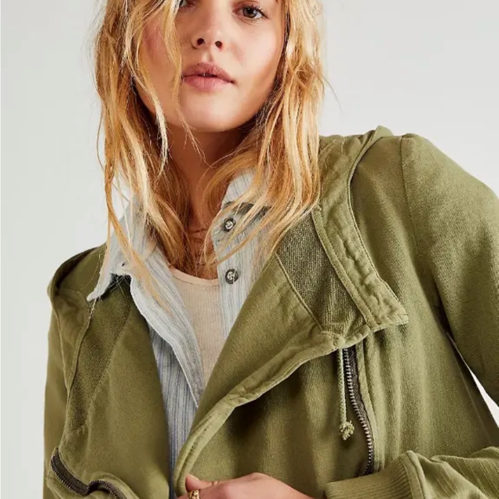 NWT Free People We The Free "Carmen" Moto Jacket Hood Olive Sz Small -$148 NWT - Picture 3 of 3